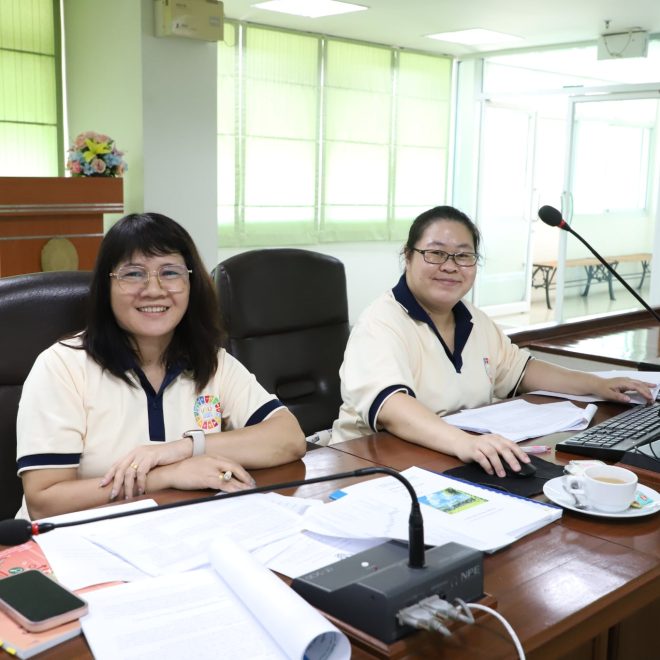 e70c4301-9abb-4f51-aed7-a8fa28b0255a